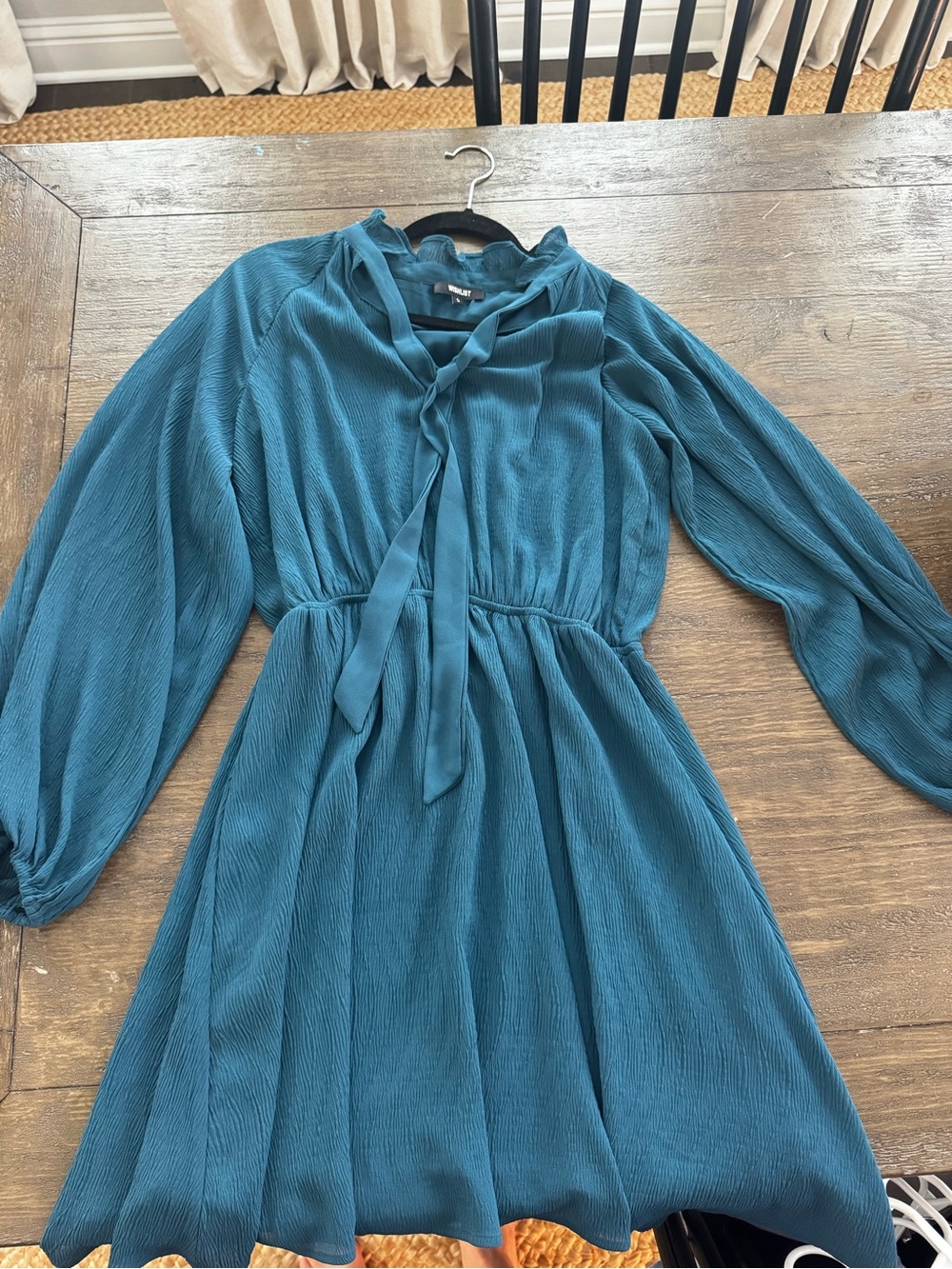 Wishlist Teal Tie-Neck Long-Sleeve Dress